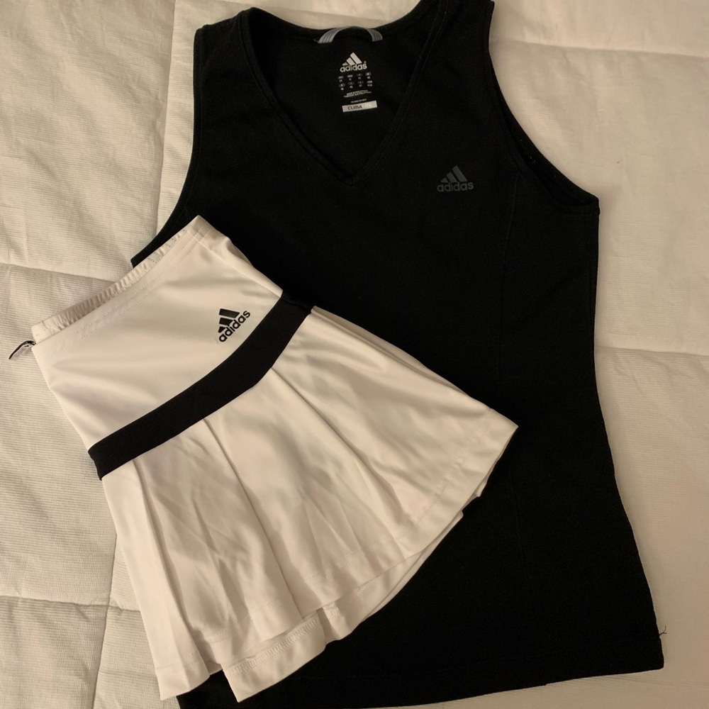 Womens size medium tennis skirt and tank set
